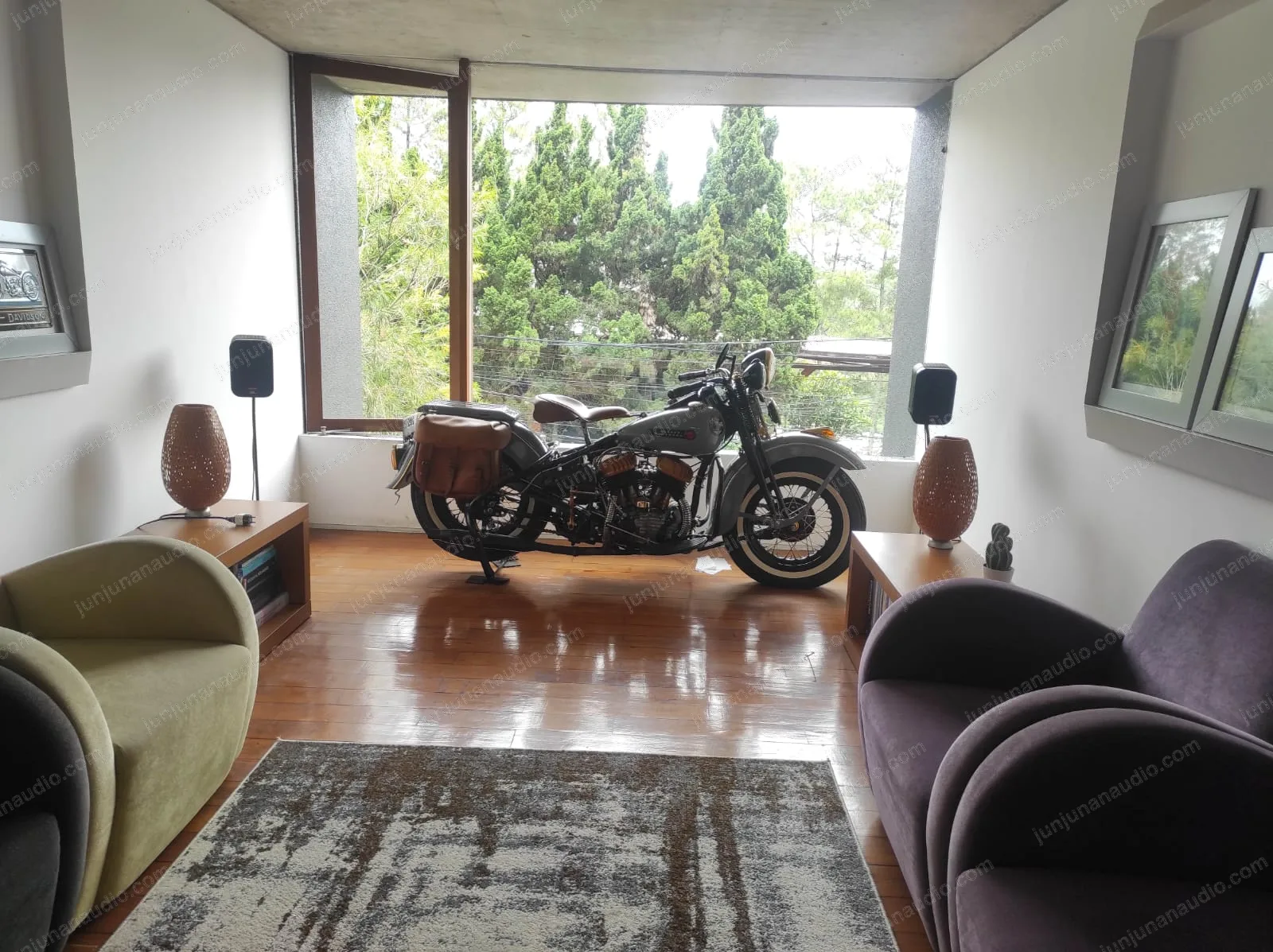 Ruang home theater Batu Nunggal 07