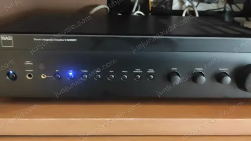 Cuplikan video home audio Jalan Dipatiukur 02